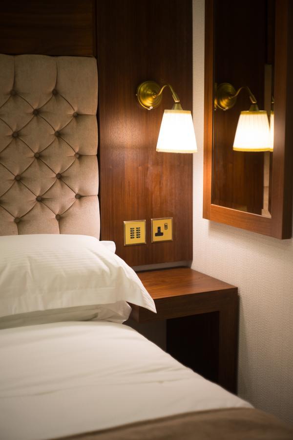 Kensington Prime Hotel London Bagian luar foto